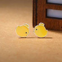 Pendientes de plata 925 con dibujos animados para mujer, aretes pequeños de pollo amarillo, joyería de plata de ley dulce japonesa divertida para mujer 2024 - compra barato