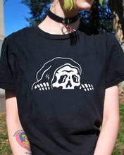 Camiseta gótica de The lurking para mujer, camisa 100% de algodón con estampado divertido unisex, estilo callejero grunge, informal, a la moda 2024 - compra barato