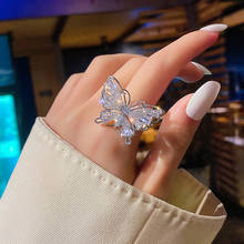 Корейское Новое дизайнерское ювелирное изделие, роскошное медное инкрустированное Цирконом кольцо с увеличенной бабочкой для коктейлей, Открытое кольцо для женщин 2024 - купить недорого