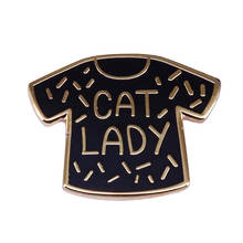 Gato senhora camisa esmalte pino dos desenhos animados animal broche bonito gato amantes presente 2024 - compre barato