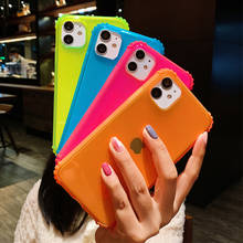 Яркий флуоресцентный Одноцветный чехол для телефона iPhone SE 11 Pro Max XR X XS Max 7 8 Plus неоновый цвет мягкий IMD противоударный чехол для задней панели 2024 - купить недорого