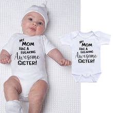Забавный хлопковый комбинезон для новорожденных с принтом «Моя мама» и «потрясающая сестра»; Детский комбинезон для малышей 2024 - купить недорого