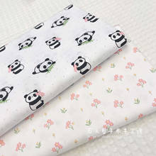 Tecido de algodão estampado panda bonito 50*160cm tecido de algodão dos desenhos animados bebê bebê cama artesanal faça você mesmo tecido de algodão 2024 - compre barato