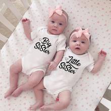 Для новорожденных близнецов от Carter's, детский костюмчик, большой младшей сестры с надписью для малышей сестры одинаковые комплекты одежды для всей семьи с короткими рукавами, футболки для малышей, спортивный костюм 2024 - купить недорого