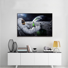 Pintura em tela para parede, arte hd impressa, cervejas, espaço exterior, astronauta, lua, poster de parede, decoração para casa 2024 - compre barato