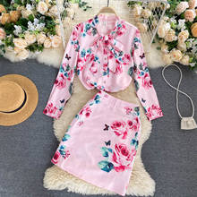 Conjunto feminino com duas peças, blusas e saias florais em rosa, conjunto com camisa de manga longa + mini saia com estampa de rosa, 2 peças 2024 - compre barato