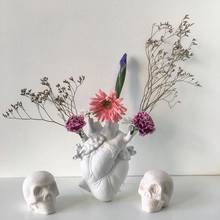 Strange Ornaments and Gifts,Heart Shape Flower Vase Nordic Style Flower Pot Art Vases Sculpture Desktop Plant Pot for Home Decor 2024 - buy cheap