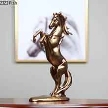 Escultura de Animal para decoración moderna del hogar, accesorios de caballo de pie, escultura de caballo dorado, artesanía de resina moderna 2024 - compra barato