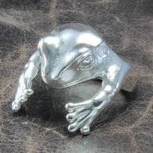 Кольцо лягушка животное для женщин Лягушка Жаба металлическая обруч кольцо Свадьба Мужчины Grilfriend подарки Вечерние 2024 - купить недорого