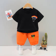 Летняя детская одежда, Модный стильный Повседневный хлопковый костюм для маленьких мальчиков, комплект из двух предметов с шортами с коротким рукавом 2024 - купить недорого