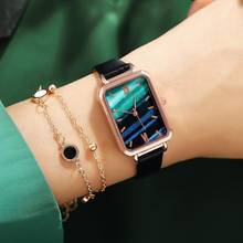 Новые модные дизайнерские прямоугольные женские часы, роскошные женские кварцевые часы, простые женские наручные часы, женские черные кожаные часы 2024 - купить недорого