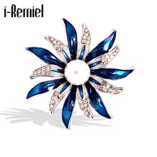 Broche metálico com flor de pérola, joia feminina corsage com cristais e emblema para casamento, acessórios de vestuário 2024 - compre barato