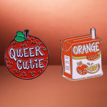 Queer cutie nostálgico 100% suco de laranja broche doce verão fruta bebida esmalte pino orgulho gay lgbt distintivo 2024 - compre barato