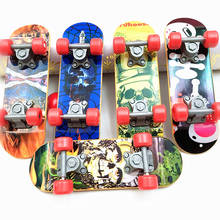 Mini skate de dedo de plástico, mini patinete skate com toque para dedo, skate, brinquedo original para meninos, 1 peça 2024 - compre barato