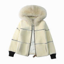 Новые женские 2021 осень-зима короткое пальто из искусственного меха женская теплая Повседневная куртка с капюшоном с искусственным стрижки овец Верхняя одежда 2024 - купить недорого
