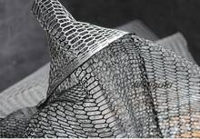 Черно-белая двухцветная ажурная Бриллиантовая прочная крупная сетчатая текстурная ткань 2024 - купить недорого