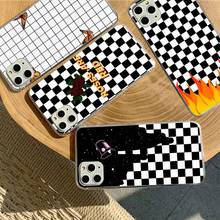 Yndfcnb capa de telefone xadrez preta e branca para iphone 11 12 pro xs max 8 7 6 6s plus x flash se 2020 xr fundas 2024 - compre barato