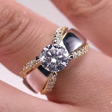 Популярное двухцветное золотистое серебристое кольцо с кристаллом циркония для женщин обручальные вечерние ЦА ювелирные изделия Аксессуары для рук 2024 - купить недорого