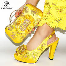 Conjunto de zapatos y bolso decorado con diamantes de imitación, diseño nigeriano a juego, bolsa para boda, Color amarillo, 2020 2024 - compra barato