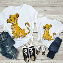 Camiseta simba com manga curta, roupa para a família nova camiseta estampa king leão mamãe e meu pai top casual manga curta 2024 - compre barato