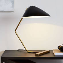Lámpara de mesa pequeña de estilo nórdico, creativa, para sala de estar, mesita de noche, modelo de dormitorio 2024 - compra barato