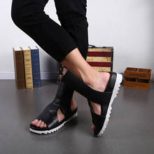 2018 Newest Luxury Men Shoes Rock Summer Men Sandals Gladiator Handsome Leather Sandalias Hombre Hollow Slip on Men Sandal, US12 2024 - compra barato