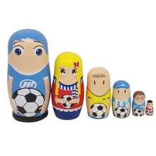 Boneca de futebol de madeira com 6 espaços, boneca matryoshka para crianças, artesanato artesanal para decoração de mesa, jogadores de futebol 2024 - compre barato