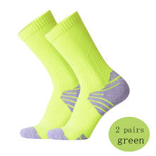 Calcetines de ciclismo para hombre y mujer, medias verdes fluorescentes para deportes al aire libre, correr, caminar, baloncesto, 2 pares 2024 - compra barato