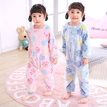 Pijama infantil de flanela para meninos e meninas, roupa de macacão infantil à prova de chute, casaco com cobertor para dormir 2024 - compre barato