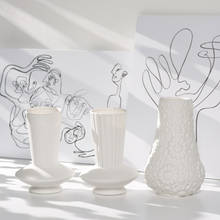 Ins-jarrón de cerámica para decoración del hogar, florero moderno de color blanco, creativo, para sala de estar 2024 - compra barato
