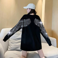 Женская футболка с длинным рукавом, круглым вырезом и принтом крыльев 2024 - купить недорого