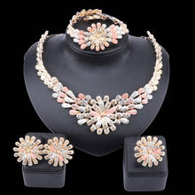 Conjuntos de jóias indianas multicolorido casamento nupcial flor cristal dubai conjuntos de jóias para mulheres colar brincos pulseira anel conjunto 2024 - compre barato