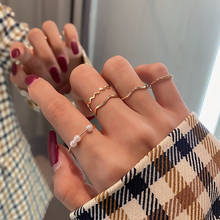 Кольцо женское, классическое, металлическое, круглое, с жемчугом, золотого цвета, кольца на фаланг пальца 2024 - купить недорого