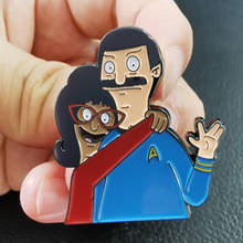 Try to copy the hug of Linda to Bob This enamel pin will direct you how do that. Don't hesitate to show your love 2024 - buy cheap