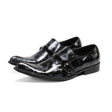 Couro genuíno em relevo sapatos de negócios masculinos deslizamento em preto brogues formais sapatos de oxford para homens sapatos de vestido com corrente de metal 2024 - compre barato
