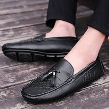 Genuine Leather Tassel Men Casual Shoes Italian Men's Loafers Moccasins Slip On Male Flats Breathable Driving Shoes Man Fashion 2024 - buy cheap