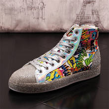 Zapatos de tablero con diamantes de imitación para hombre, zapatillas de deporte informales de hip hop, botines de aumento de altura, varios colores 2024 - compra barato