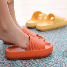 Sandálias femininas de plataforma, chinelos de plataforma para praia, material em eva, antiderrapante, sapatos casuais para casais e banheiros 2024 - compre barato