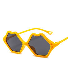 Óculos de sol vintage para crianças, redondos com lábios, uv400, esportivo, para meninos e meninas 2024 - compre barato