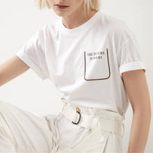 Camiseta de algodón con letras decorativas para mujer, remera de manga corta con bolsillo para mujer, camisetas de cuello redondo para mujer 2024 - compra barato