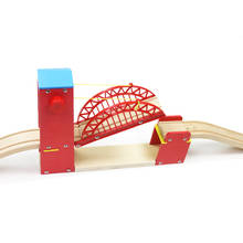 Puente de suspensión de madera roja, pista de madera magnética Thom como tren de madera, juguete compatible con todos los trenes de madera Biro 2024 - compra barato