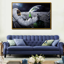 Pinturas en lienzo de astronauta espacial para decoración del hogar, carteles e impresiones de arte de pared para sala de estar, bebida de cerveza 2024 - compra barato