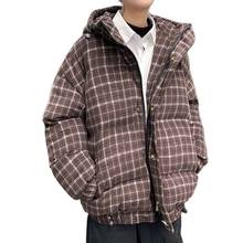 Мужское зимнее пальто, новинка 2020, молодежная популярная мужская Свободная клетчатая Толстая теплая куртка с капюшоном и хлопковой подкладкой, модная универсальная верхняя одежда 2024 - купить недорого