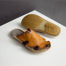 Sandálias de couro genuíno para homens, chinelos italianos de couro genuíno para homens, sandálias artesanais de designer 39, sapatos de meia moda, praia sem costas romanos, 2020 2024 - compre barato
