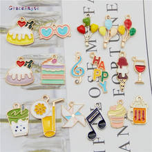 17pcs mix Encantos Da Liga do Esmalte Bolo Música jóias pingente comida Sorvete Letras Colar brincos Pulseira De Metal Presente Keychain 2024 - compre barato