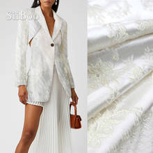 French elegant style 3D embossed yarn dyed metallic jacquard fabric for lady winter dress jacket tela por metro telas SP5887 2024 - buy cheap