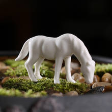 Porcelana branca chá animais de estimação mini cavalo ornamentos adorável animais estatuetas criativo artesanato vaso de flores bonsai decoração artesanato 2024 - compre barato