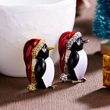 Rinhoo Fashion Cartoon Animal Brooch Pins Lovely Penguin Christmas Gifts Enamel Lapel pins Christmas Brooches for the New Year 2024 - buy cheap