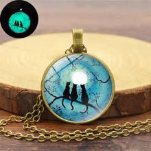 Simple Black Cat Luminous Pendant Necklace Women Men Popular Jewelry  Fashion Classic Glow In The Dark Glass Alloy Necklace 2024 - buy cheap