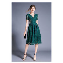Женское летнее платье-трапеция с коротким рукавом и V-образным вырезом 2024 - купить недорого